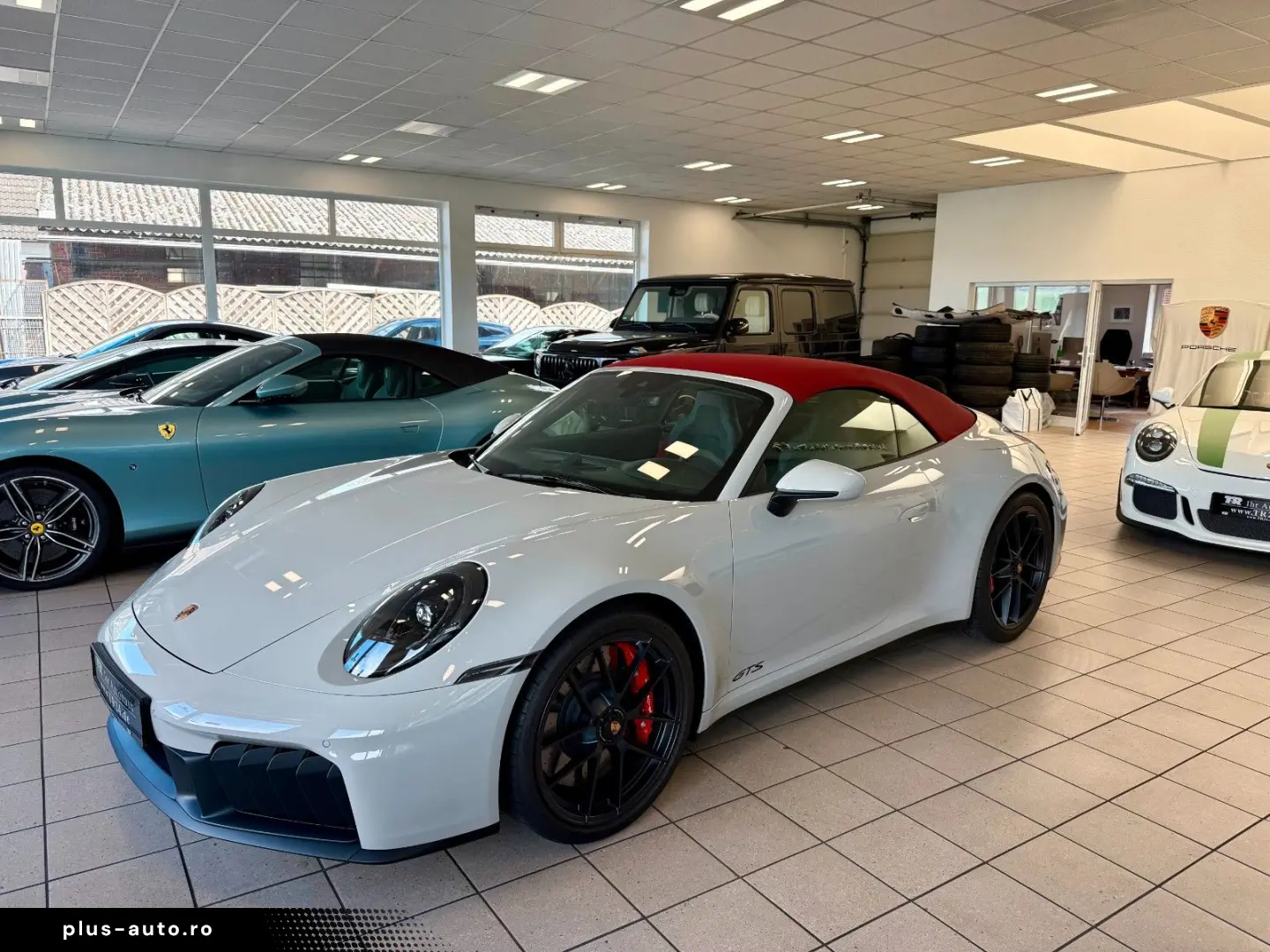 PORSCHE 911 992 Carrera 4 GTS Cabrio