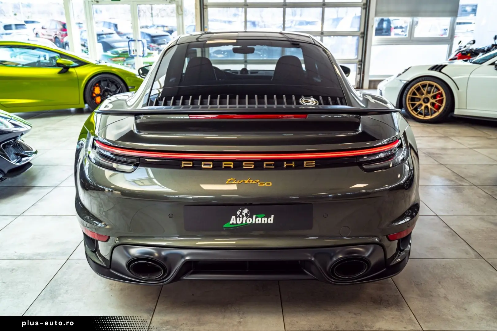 PORSCHE 911 Turbo 50 Jahre Carbondach Heritage Burm 360