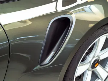 PORSCHE 911 Turbo 50 Jahre Carbondach Heritage Burm 360