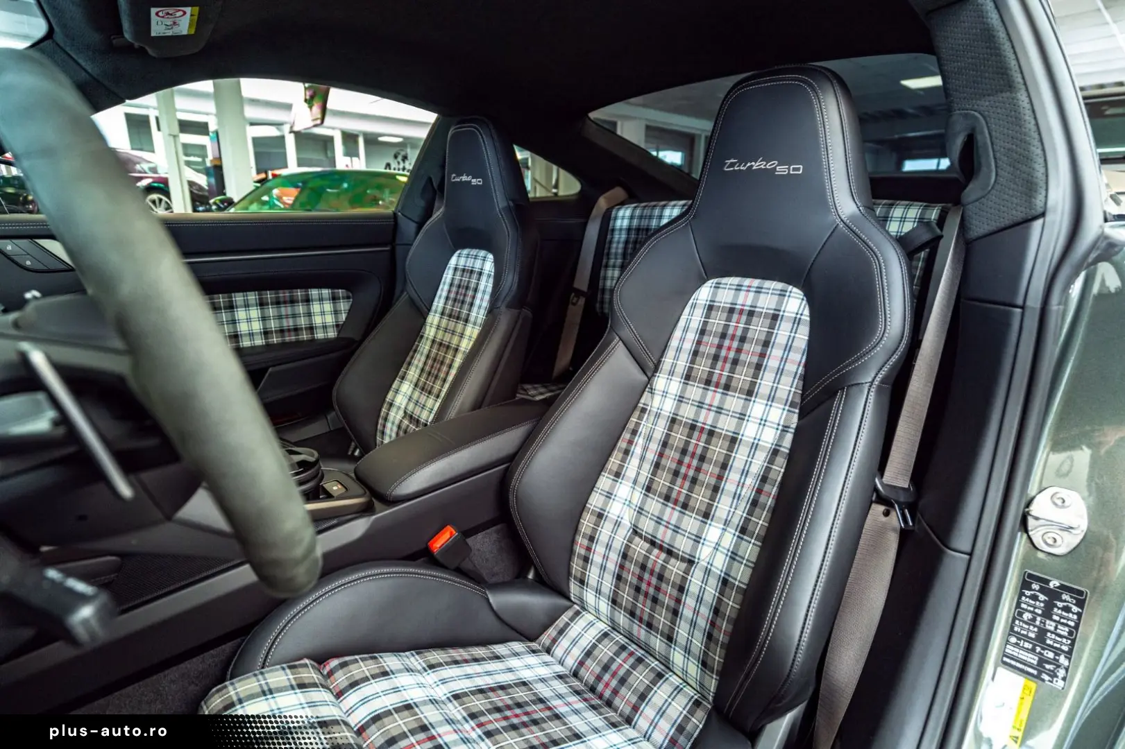 PORSCHE 911 Turbo 50 Jahre Carbondach Heritage Burm 360