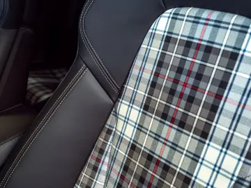 PORSCHE 911 Turbo 50 Jahre Carbondach Heritage Burm 360