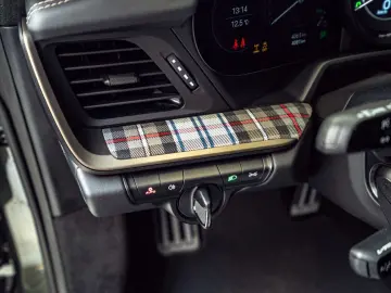 PORSCHE 911 Turbo 50 Jahre Carbondach Heritage Burm 360