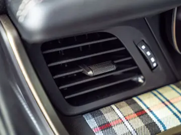 PORSCHE 911 Turbo 50 Jahre Carbondach Heritage Burm 360