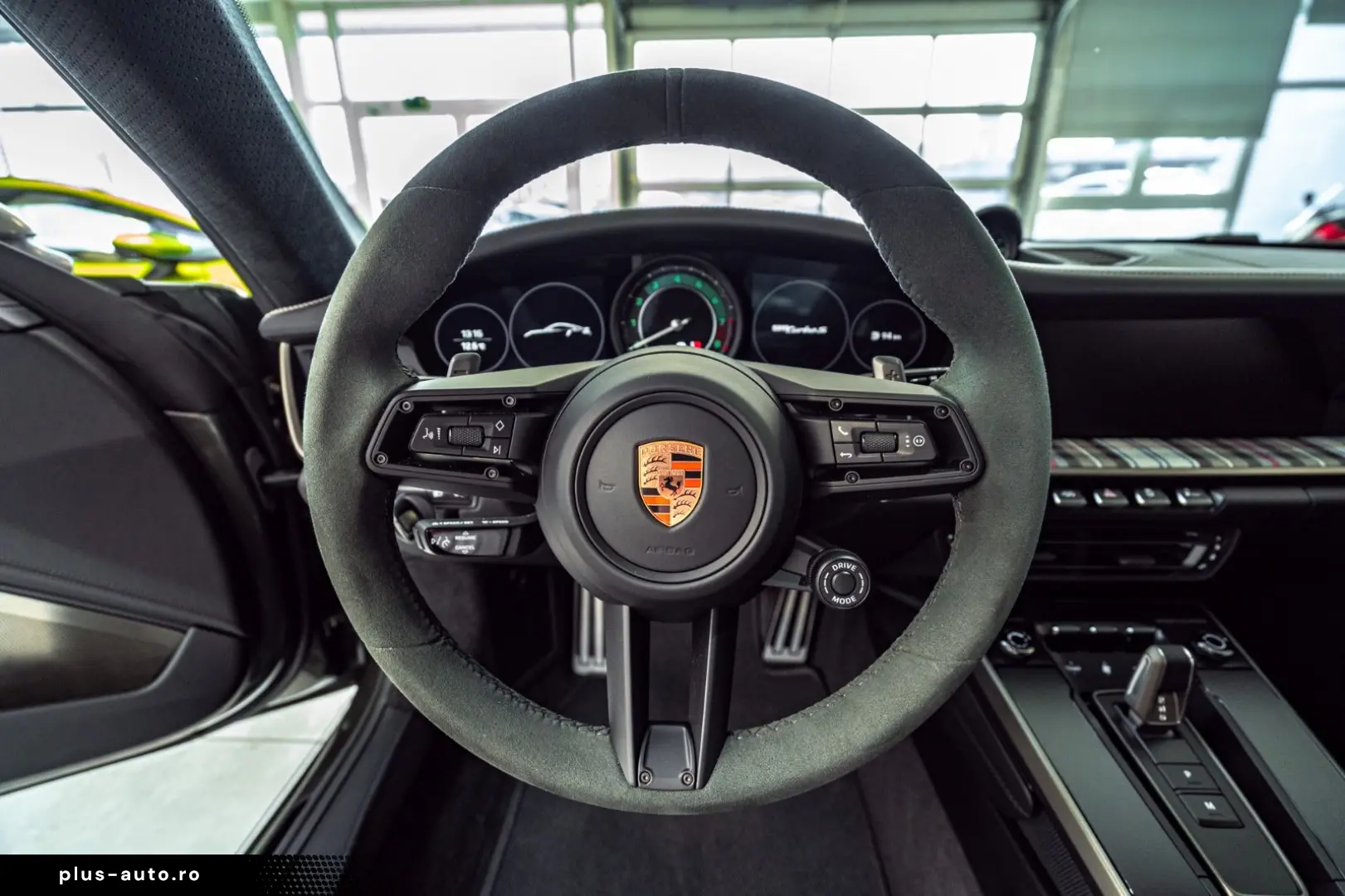 PORSCHE 911 Turbo 50 Jahre Carbondach Heritage Burm 360