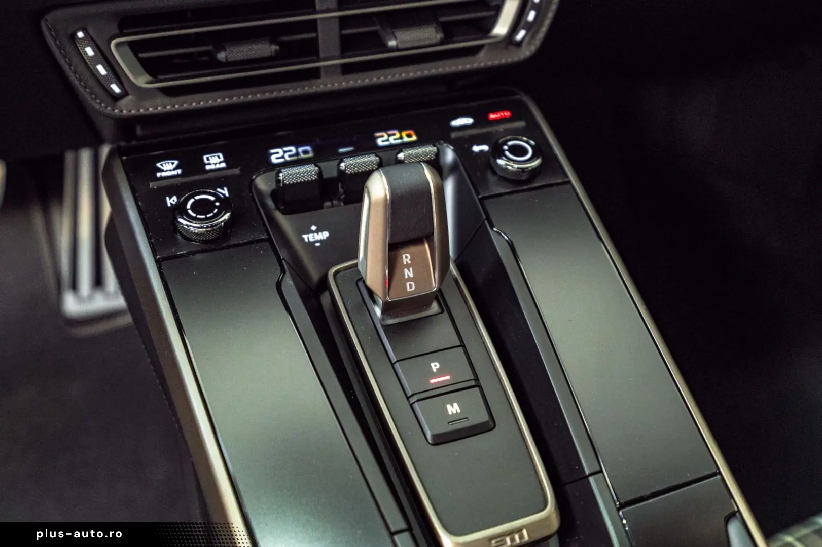 PORSCHE 911 Turbo 50 Jahre Carbondach Heritage Burm 360