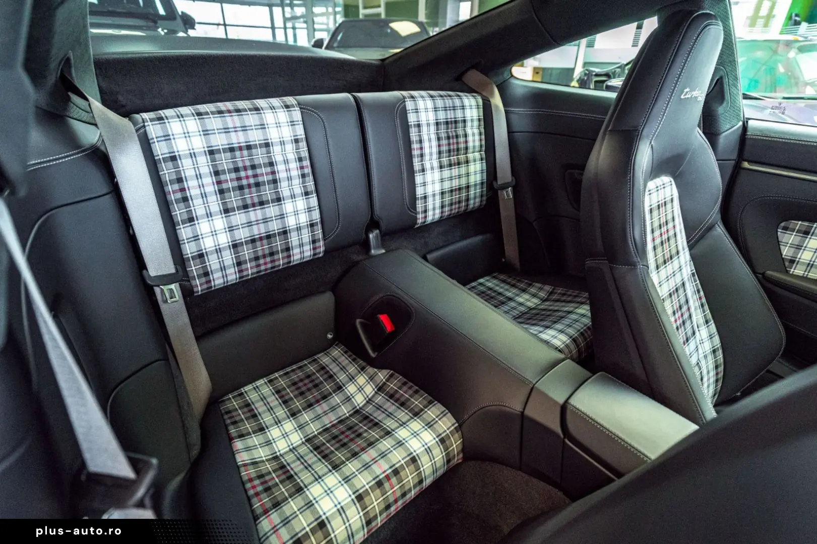 PORSCHE 911 Turbo 50 Jahre Carbondach Heritage Burm 360