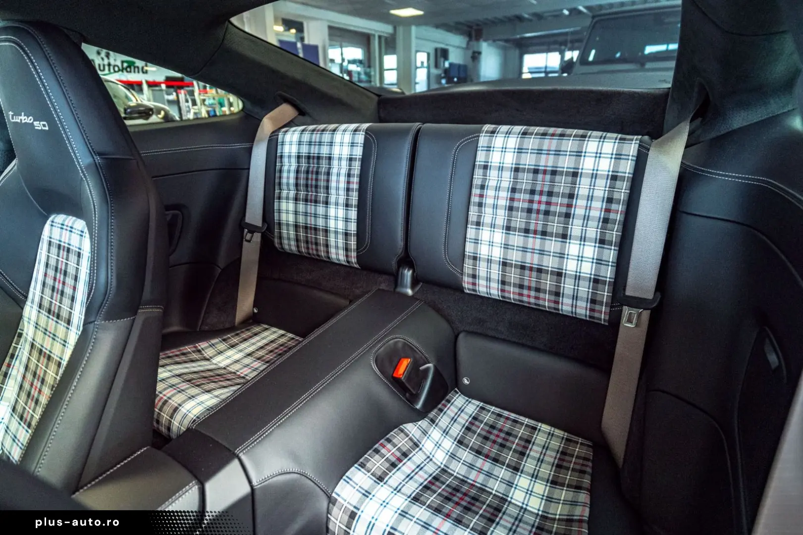 PORSCHE 911 Turbo 50 Jahre Carbondach Heritage Burm 360