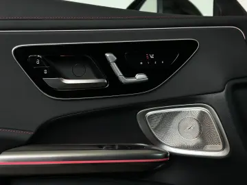 MERCEDES-BENZ CLE53 AMG 4M   DYNAMIC   PANO  BURM  360