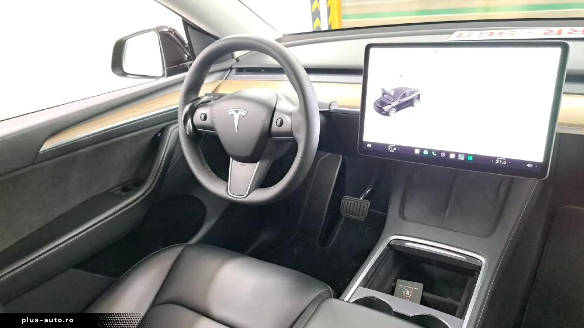 Tesla Model Y Long Range Dual 4WD