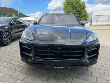 PORSCHE Cayenne S E-Hybrid SportDesign HD-Matrix Inno 22
