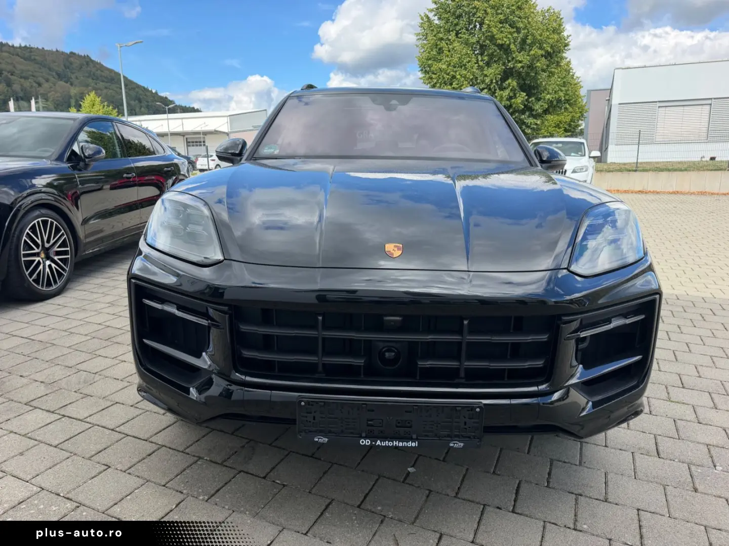 PORSCHE Cayenne S E-Hybrid SportDesign HD-Matrix Inno 22