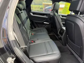 PORSCHE Cayenne S E-Hybrid SportDesign HD-Matrix Inno 22