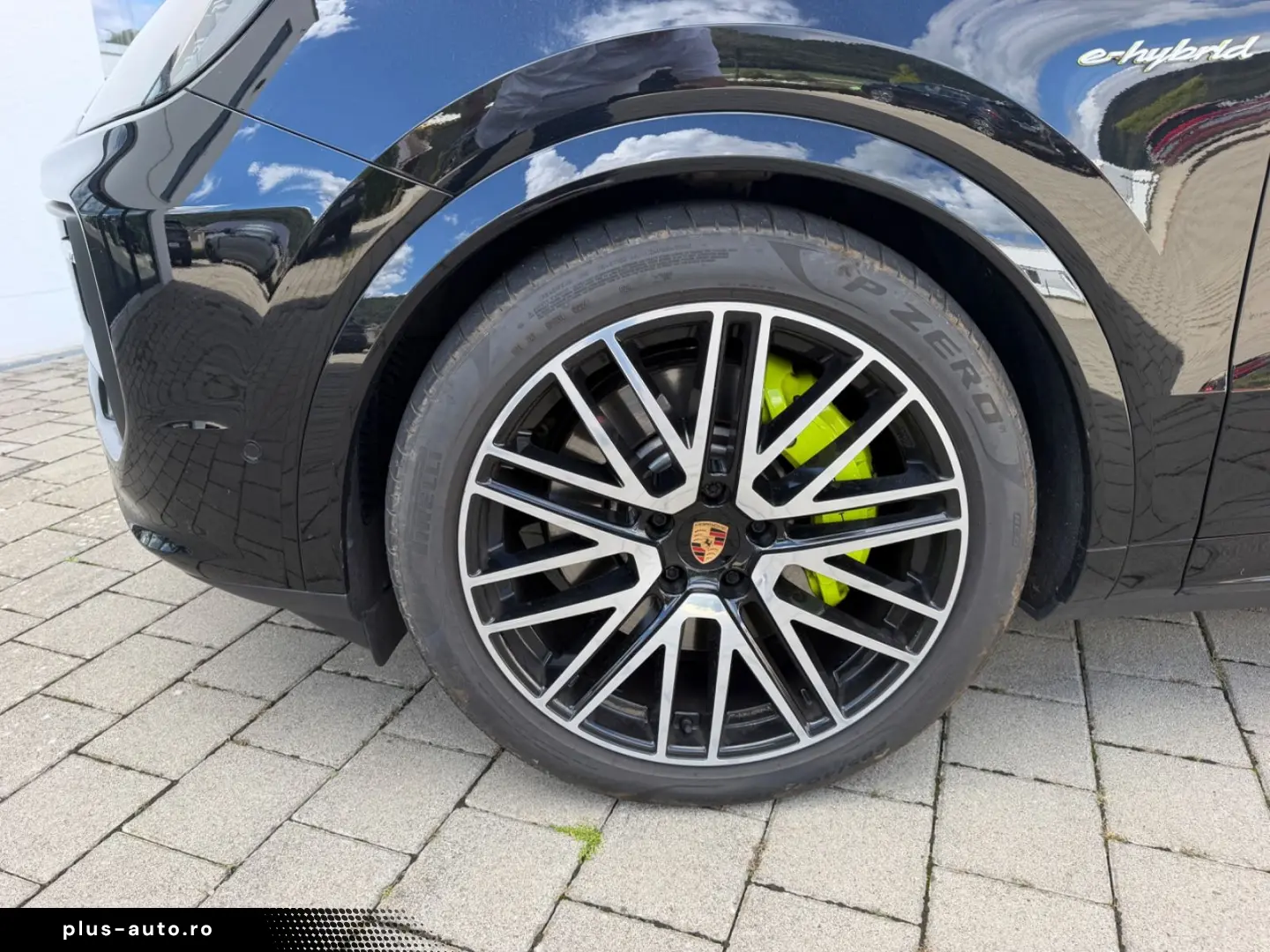 PORSCHE Cayenne S E-Hybrid SportDesign HD-Matrix Inno 22