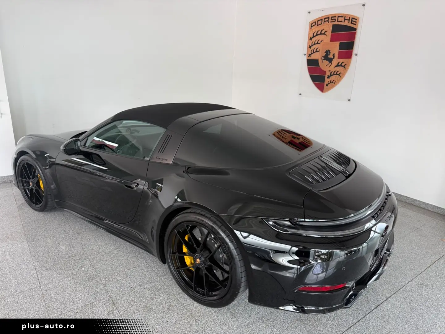 PORSCHE 992 Targa GTS 4 - PCCB- ACC-