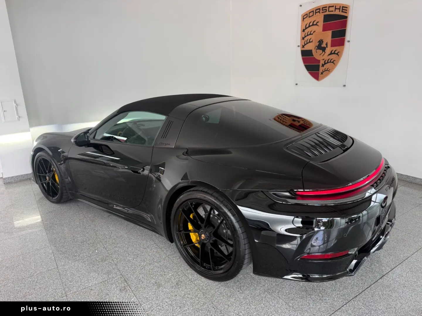 PORSCHE 992 Targa GTS 4 - PCCB- ACC-