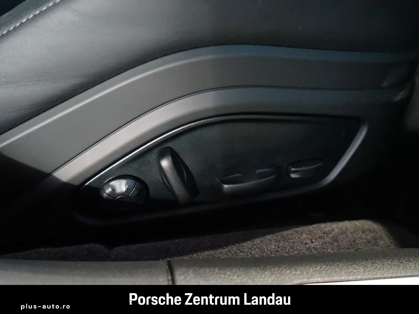 PORSCHE Panamera 4 E-Hybrid InnoDrive Head-Up Soft-Close