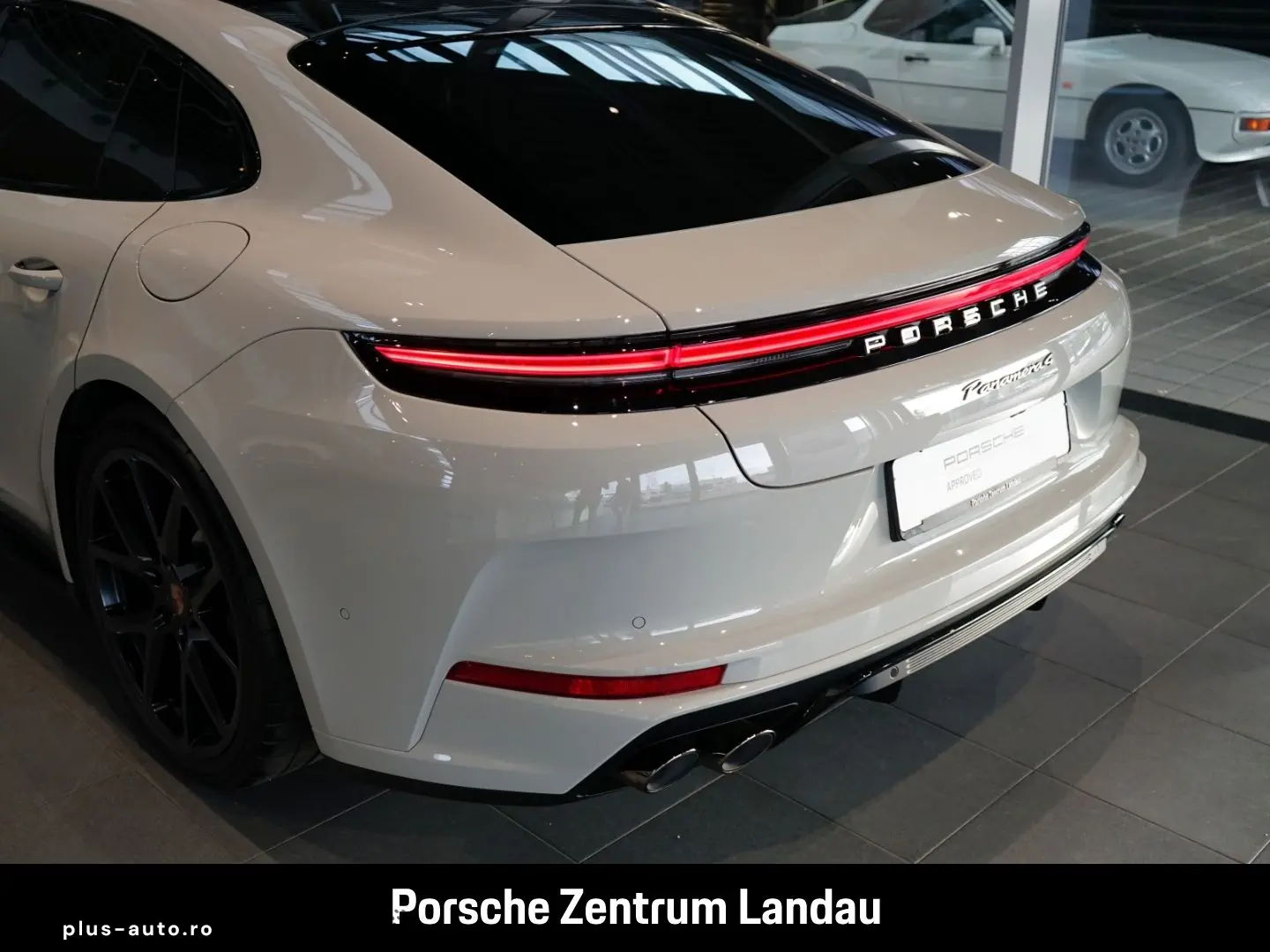 PORSCHE Panamera 4 E-Hybrid InnoDrive Head-Up Soft-Close
