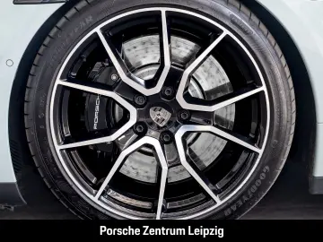 PORSCHE Taycan Turbo Burmester ActiveRide