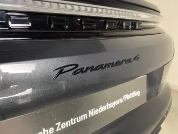 PORSCHE Panamera 4   SportDesign Paket   Surround View