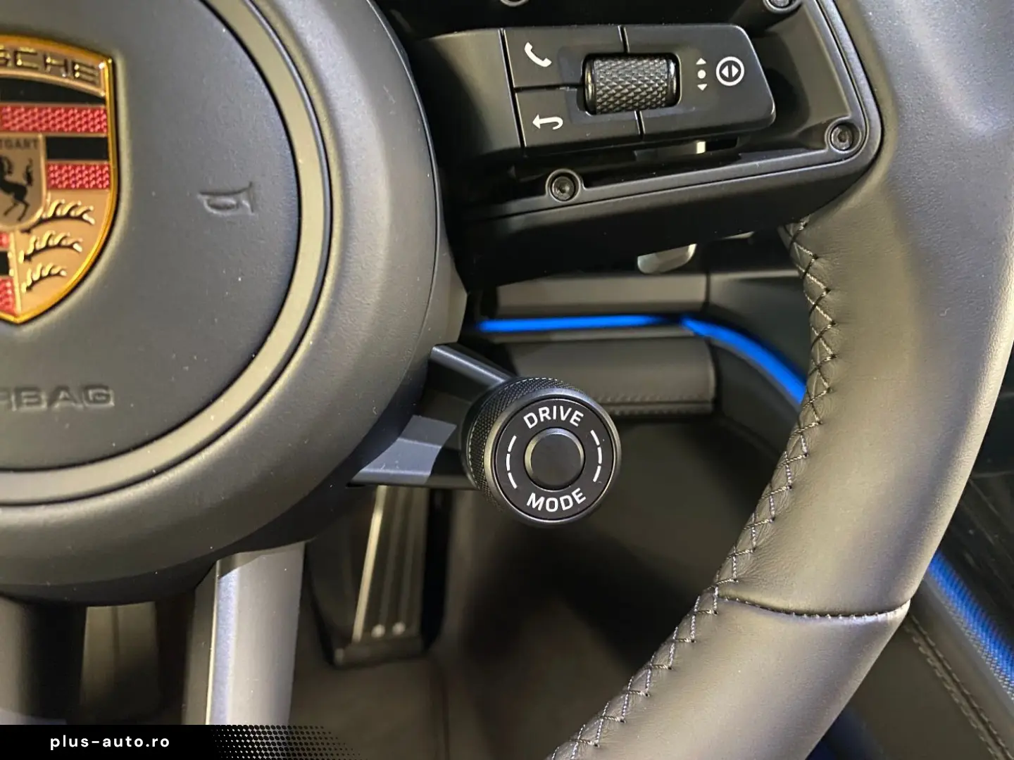 PORSCHE Panamera 4   SportDesign Paket   Surround View