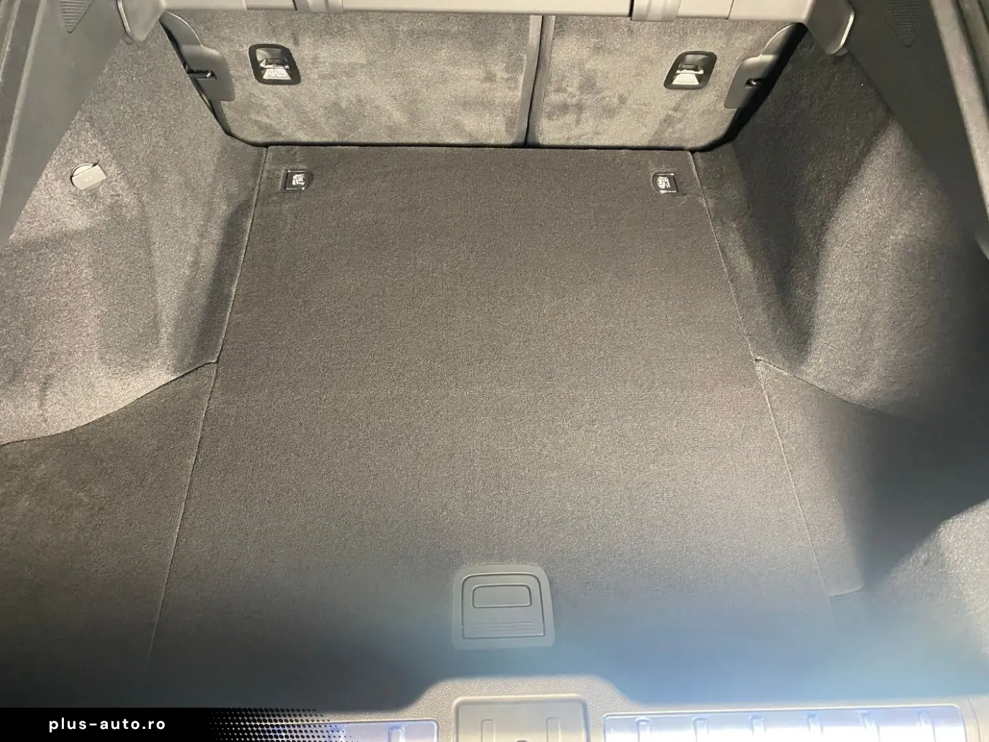 PORSCHE Panamera 4   SportDesign Paket   Surround View