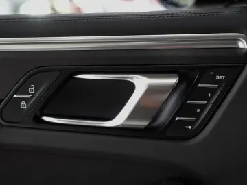 Porsche Macan GTS SPORT-CHRONO 18-WAY 360  SOUND-PKG