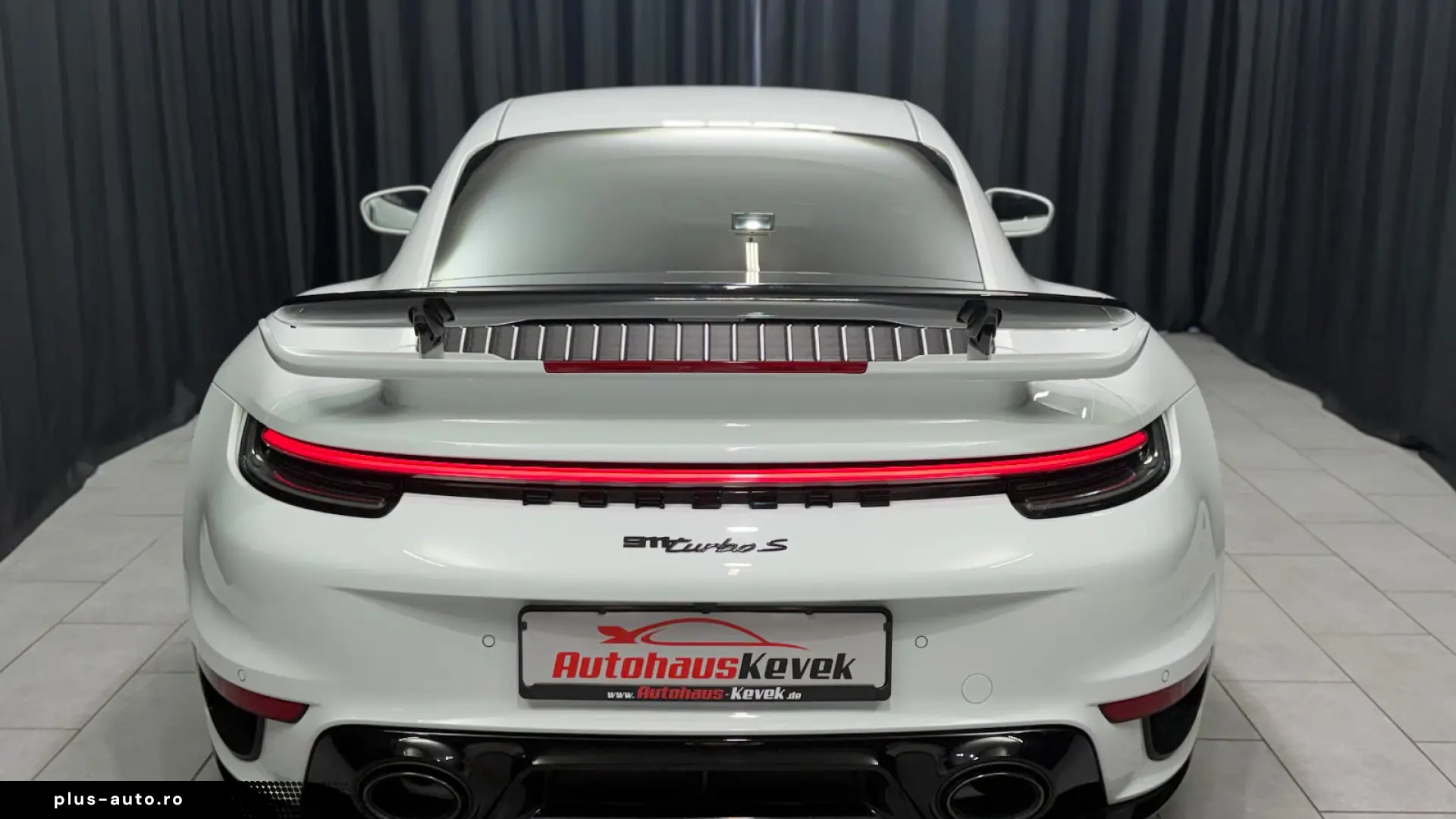 Porsche 992 Turbo S AERO-PAKET BRABUS BOSE ACC KW