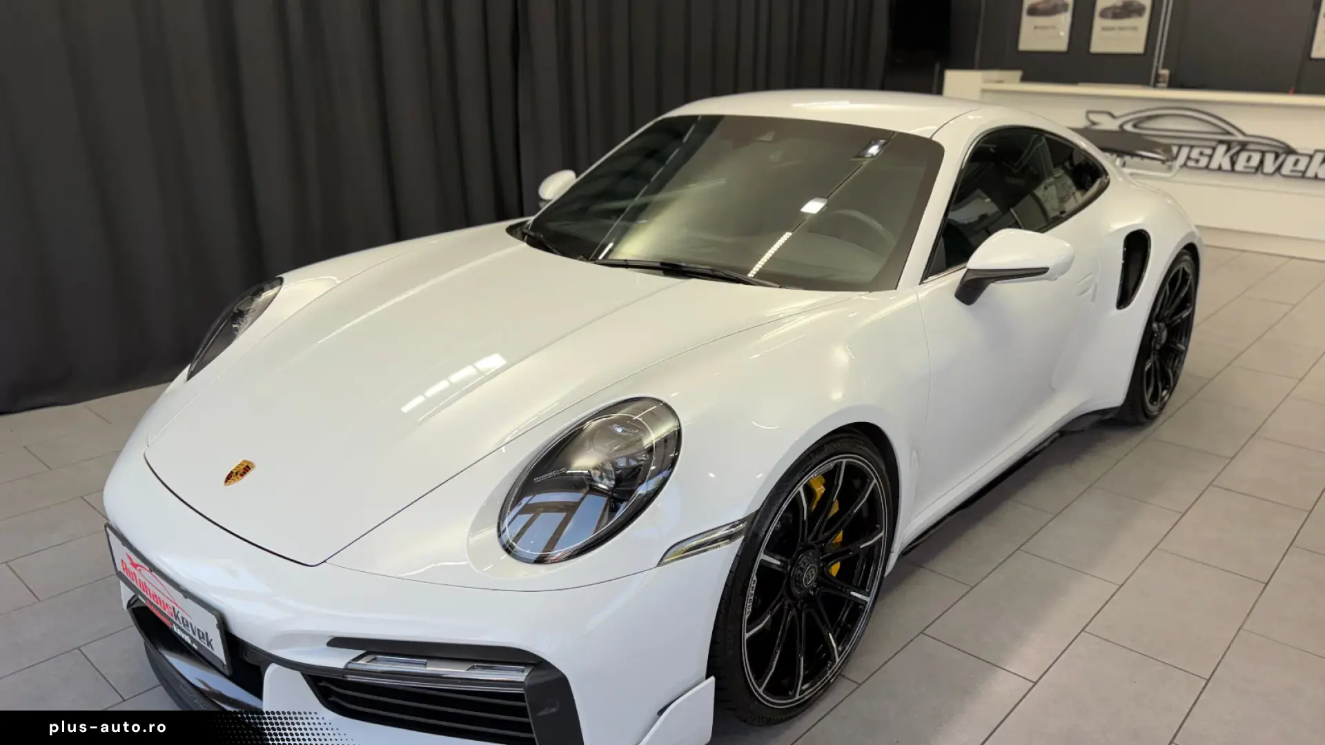 Porsche 992 Turbo S AERO-PAKET BRABUS BOSE ACC KW