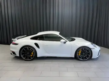 Porsche 992 Turbo S AERO-PAKET BRABUS BOSE ACC KW