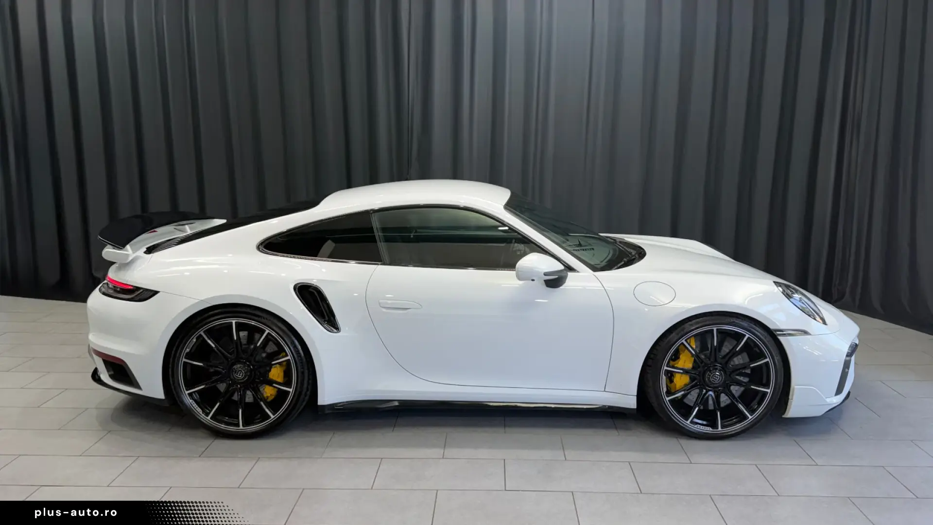 Porsche 992 Turbo S AERO-PAKET BRABUS BOSE ACC KW