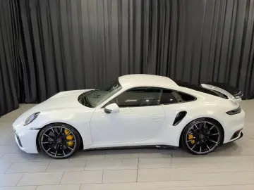 Porsche 992 Turbo S AERO-PAKET BRABUS BOSE ACC KW