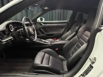 Porsche 992 Turbo S AERO-PAKET BRABUS BOSE ACC KW