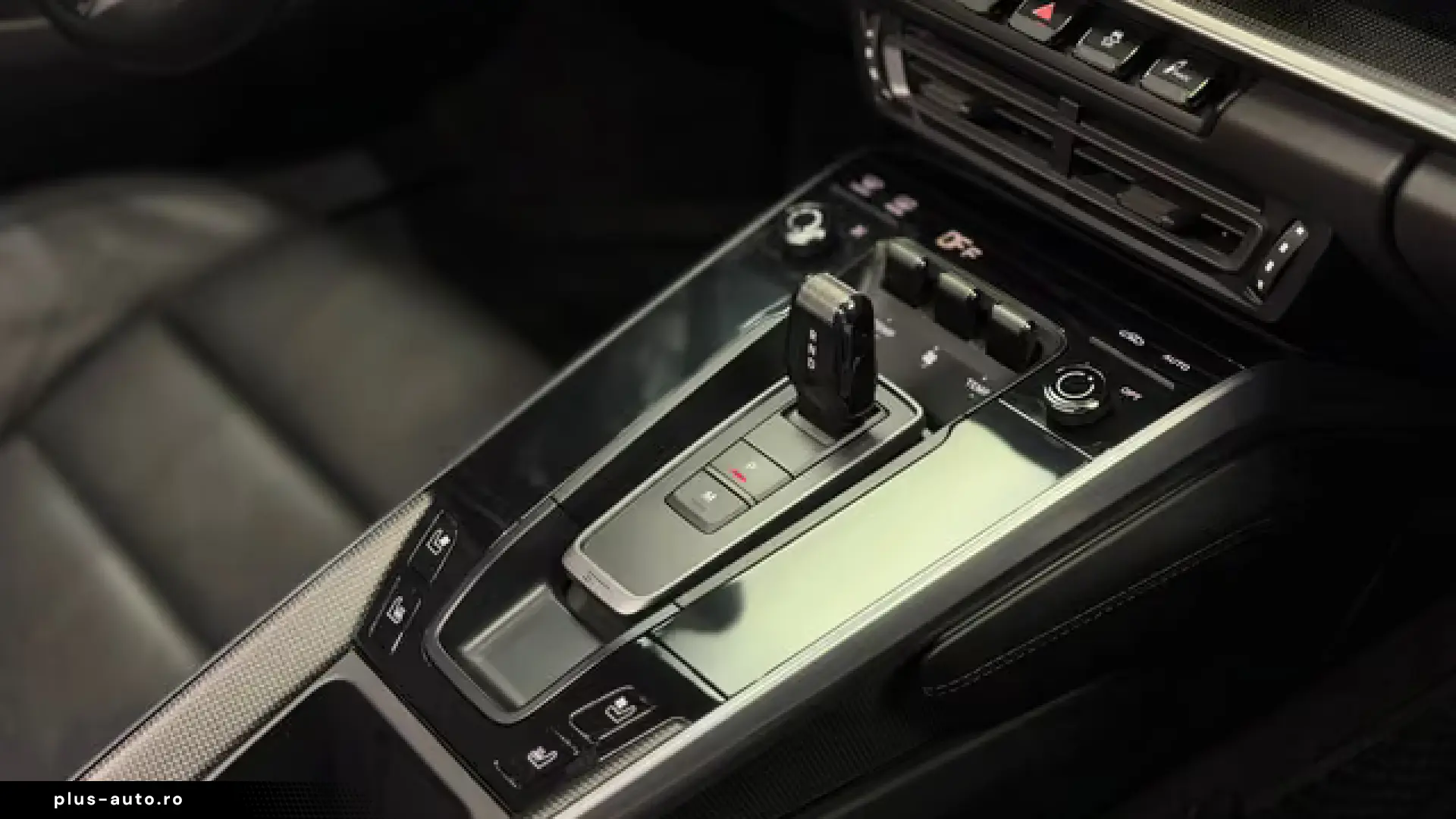 Porsche 992 Turbo S AERO-PAKET BRABUS BOSE ACC KW