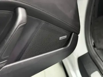 Porsche 992 Turbo S AERO-PAKET BRABUS BOSE ACC KW