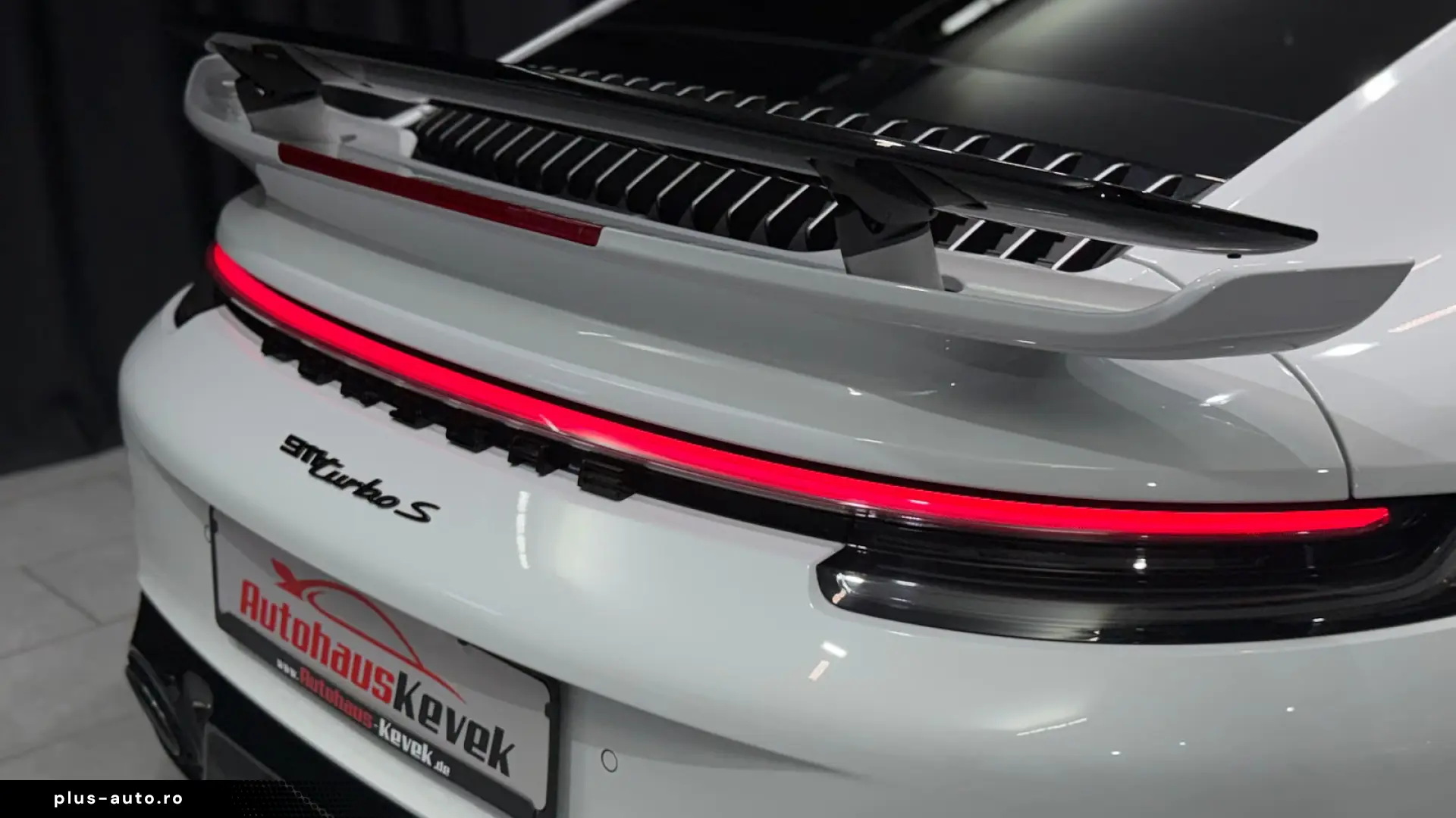 Porsche 992 Turbo S AERO-PAKET BRABUS BOSE ACC KW