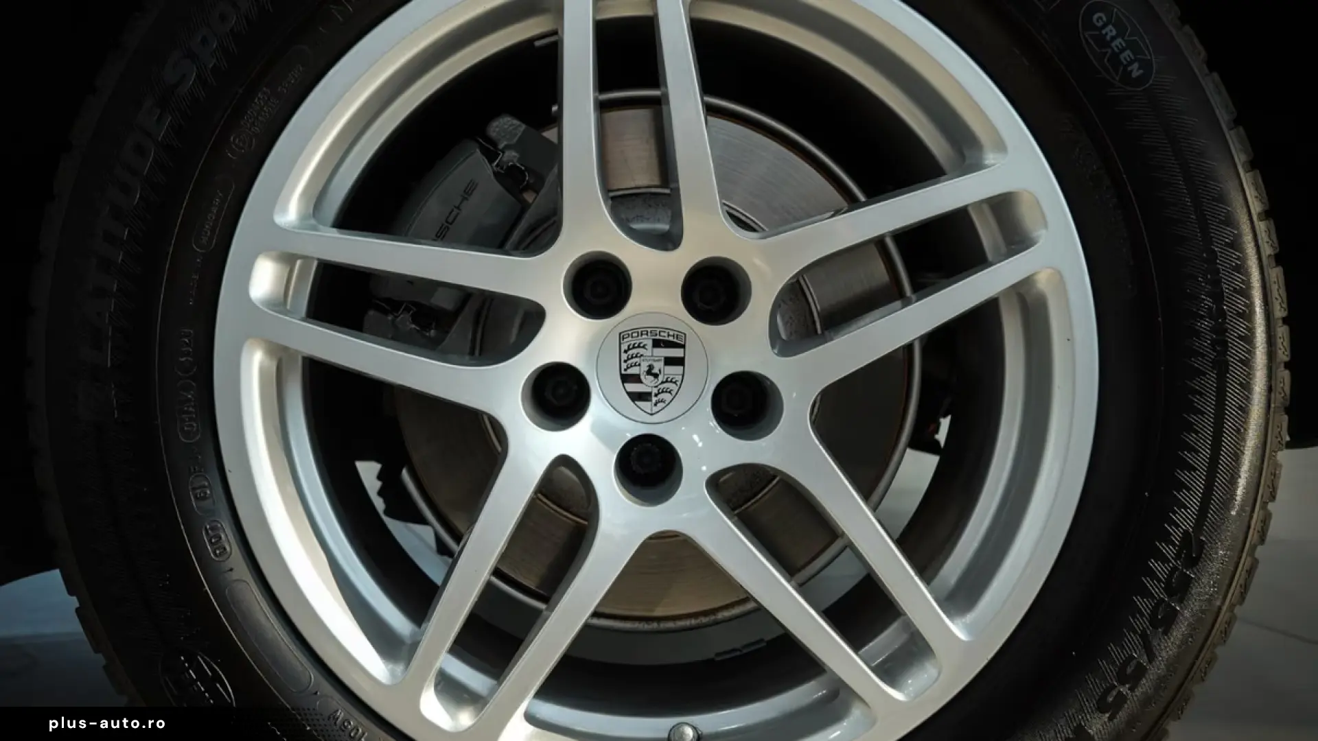 Porsche Macan S SPORT EXHAUST SOUND PACKAGE  1 HAND LED DAB