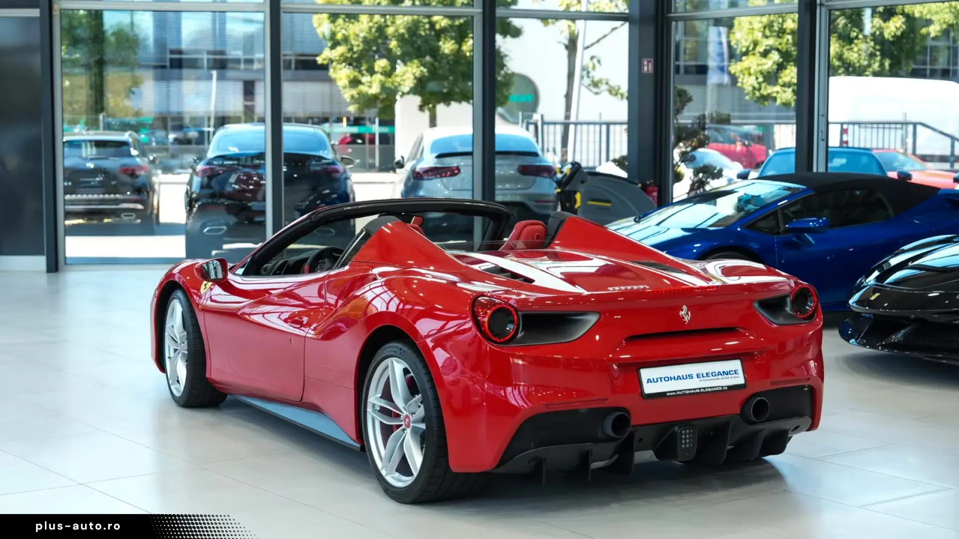 Ferrari 488 Spider TAILOR-MADE DAYTONA-SEAT JBL LIFT 1HD