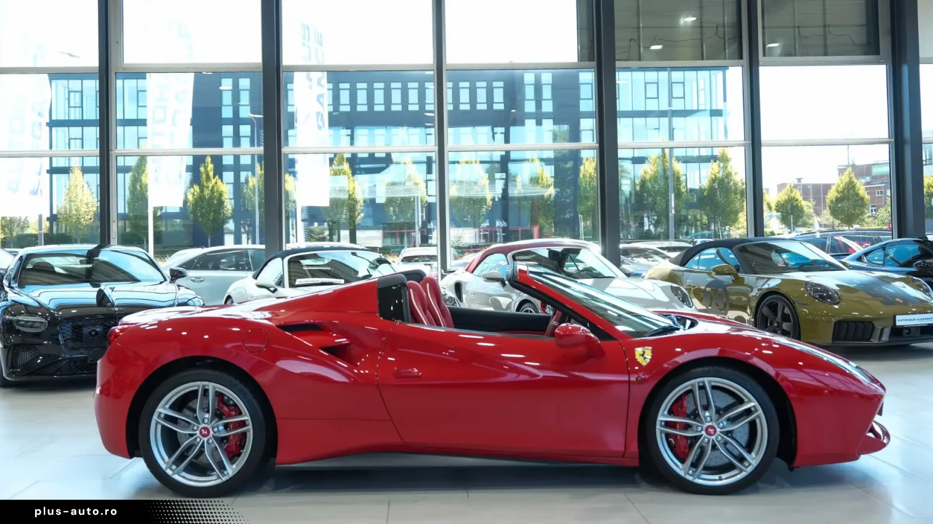 Ferrari 488 Spider TAILOR-MADE DAYTONA-SEAT JBL LIFT 1HD