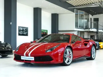 Ferrari 488 Spider TAILOR-MADE DAYTONA-SEAT JBL LIFT 1HD
