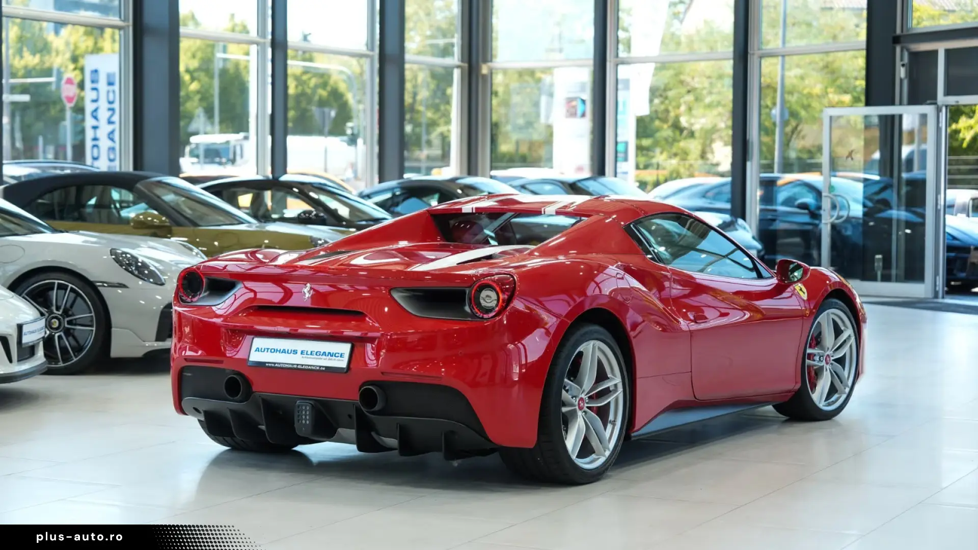 Ferrari 488 Spider TAILOR-MADE DAYTONA-SEAT JBL LIFT 1HD