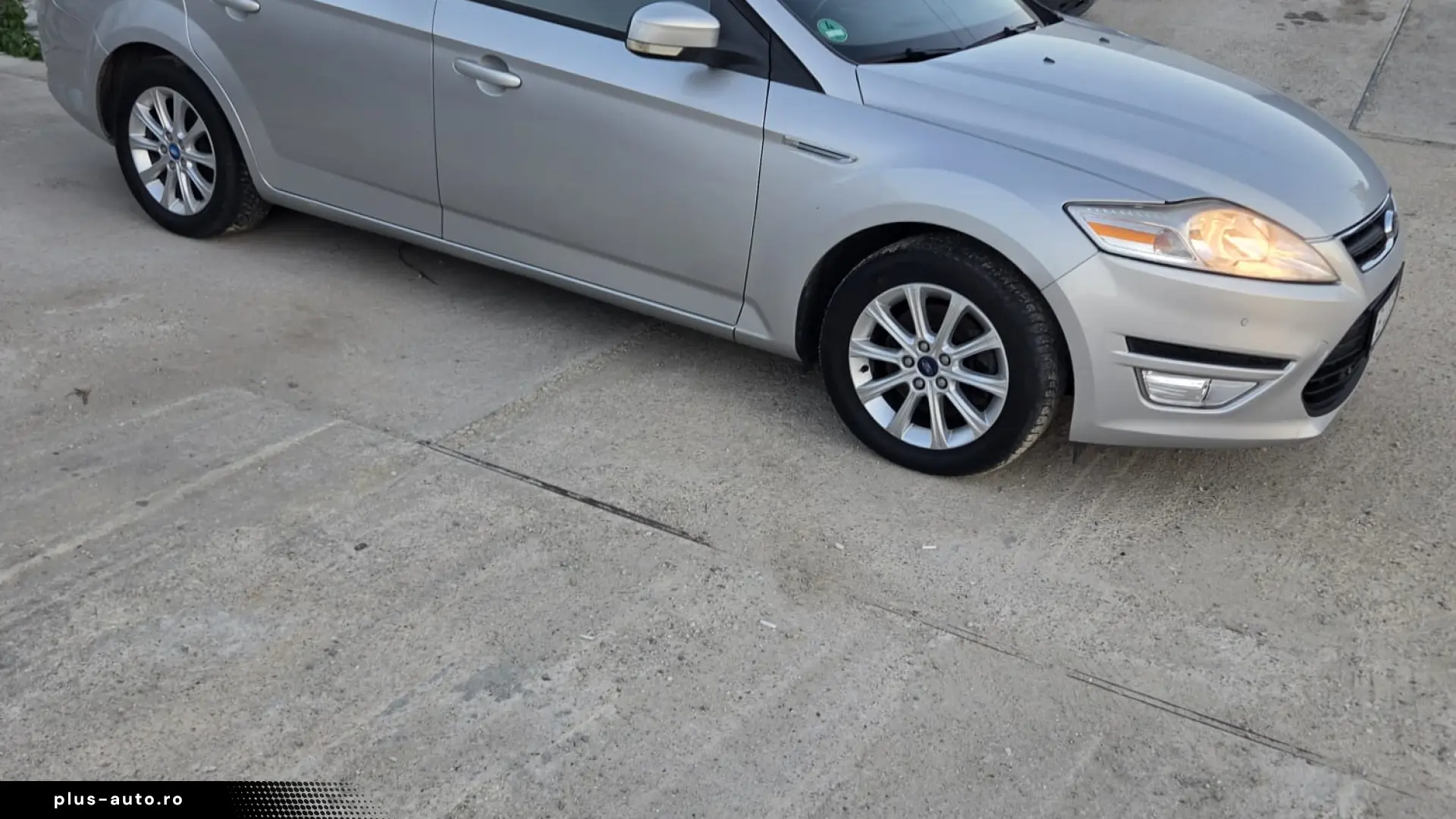 Ford mondeo 2.0 Diesel  Automata  2014 IN RATE FARA AVANS