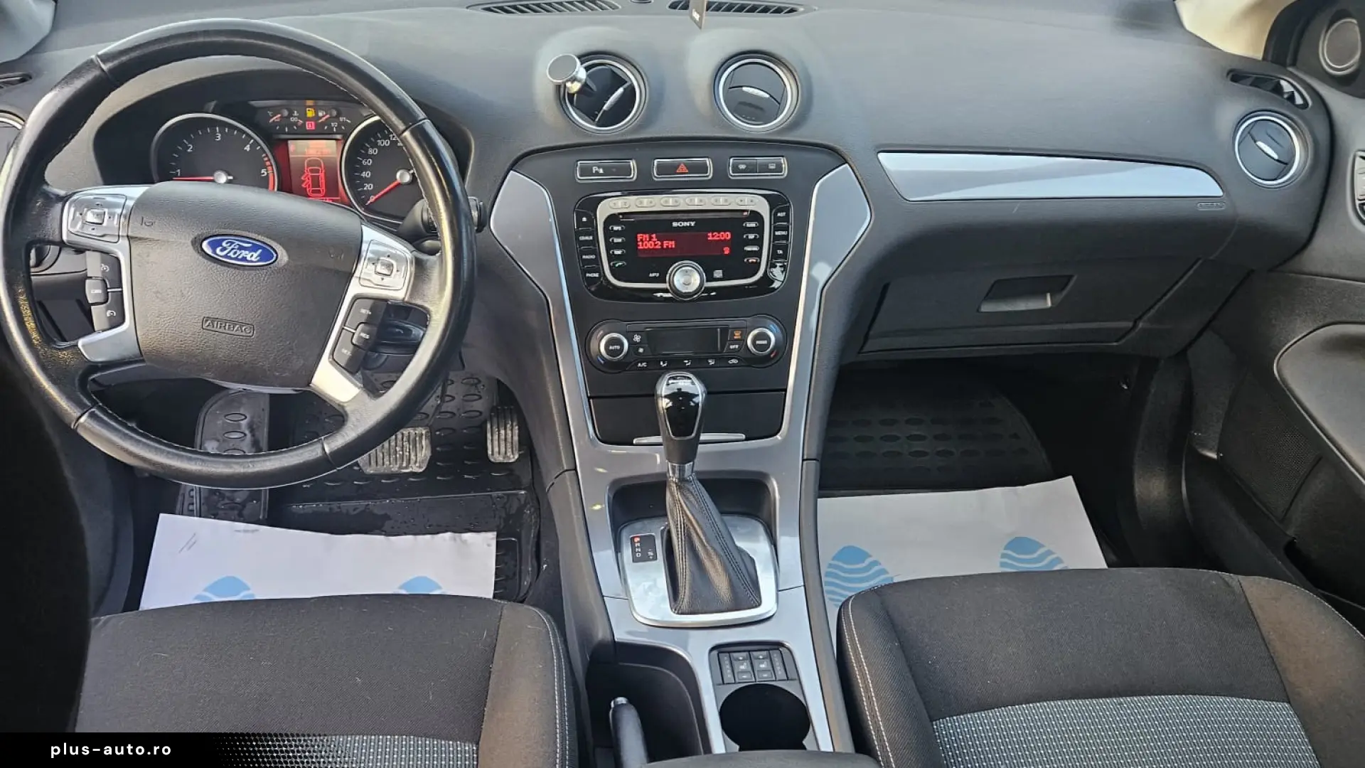 Ford mondeo 2.0 Diesel  Automata  2014 IN RATE FARA AVANS