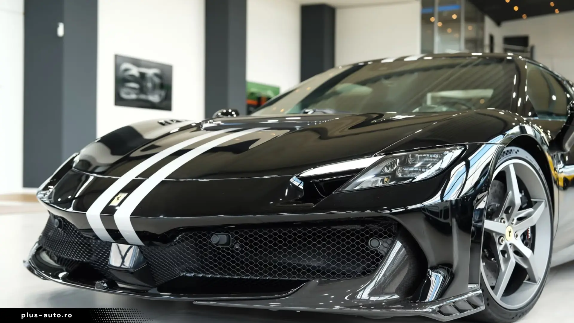 Ferrari 296 GTB Speciale  FULL CARBON  STRIPES  JBL  LIFT