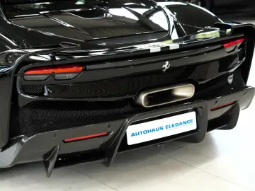Ferrari 296 GTB Speciale  FULL CARBON  STRIPES  JBL  LIFT