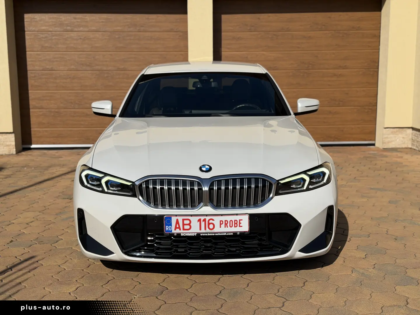 BMW 330i facelift M Sport   TVA deductibil   finantare