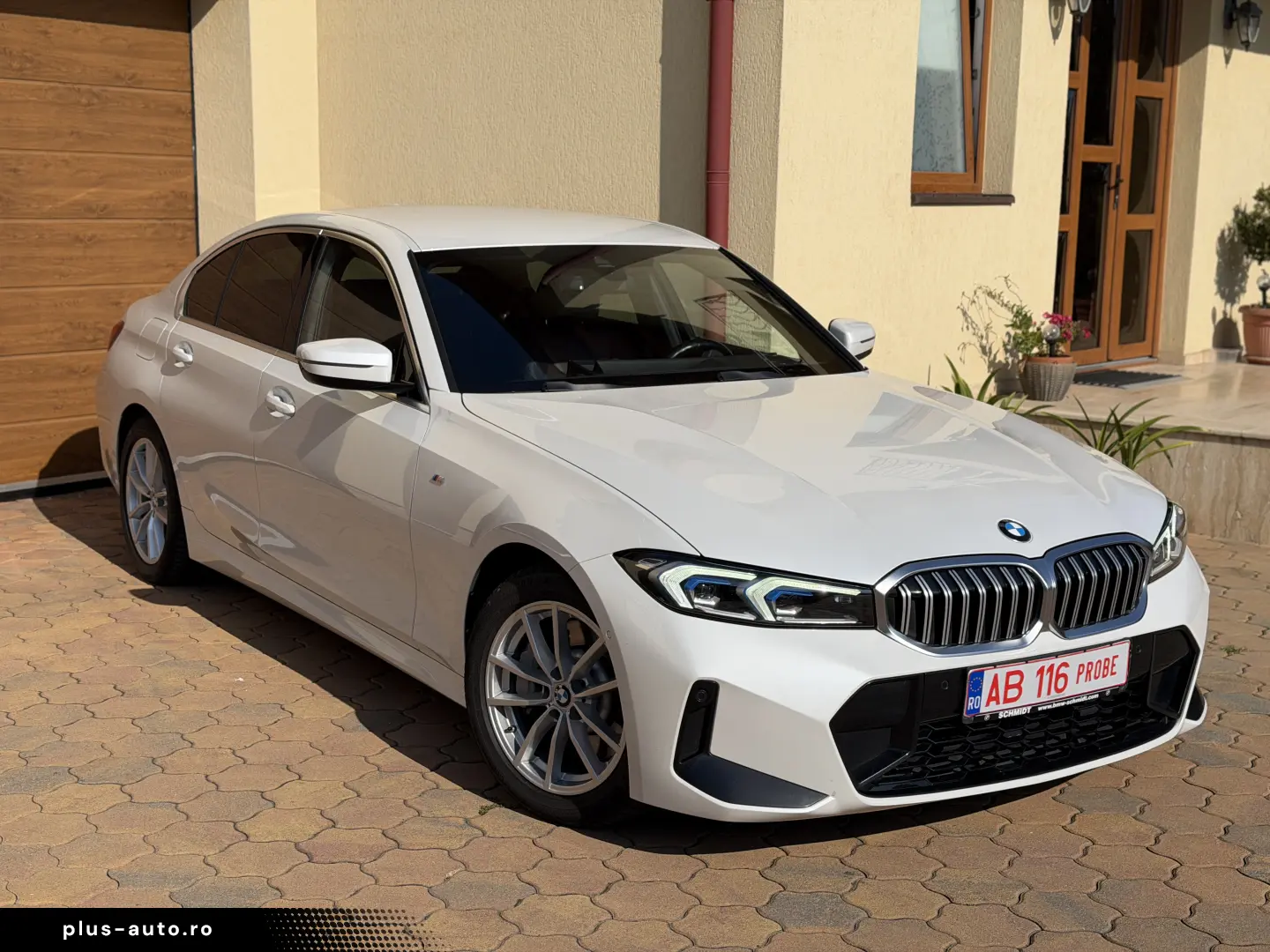 BMW 330i facelift M Sport   TVA deductibil   finantare