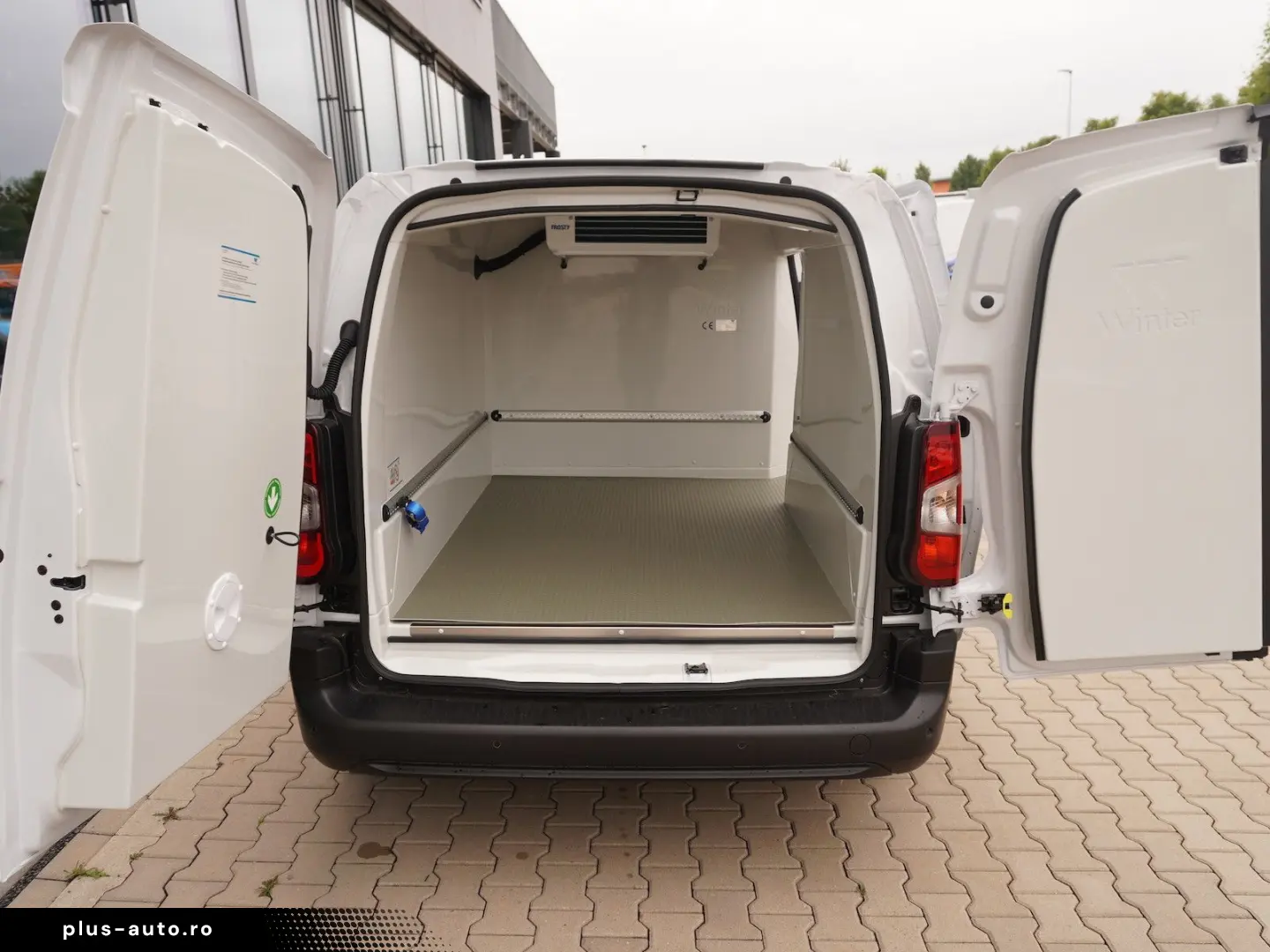 FIAT Doblo Maxi 1.5   Winterausbau mit Entegra80