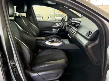 MERCEDES-BENZ GLE 400 Coupe 4Matic HUD PANO AMG-LINE…