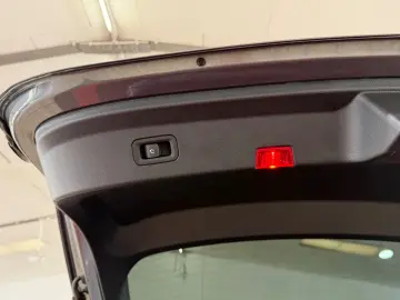 MERCEDES-BENZ GLE 400 Coupe 4Matic HUD PANO AMG-LINE…