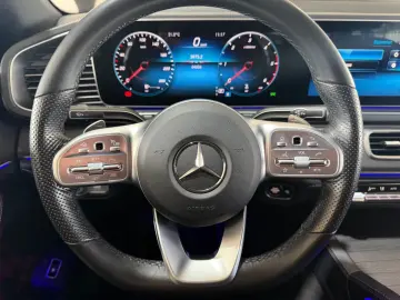 MERCEDES-BENZ GLE 400 Coupe 4Matic HUD PANO AMG-LINE…